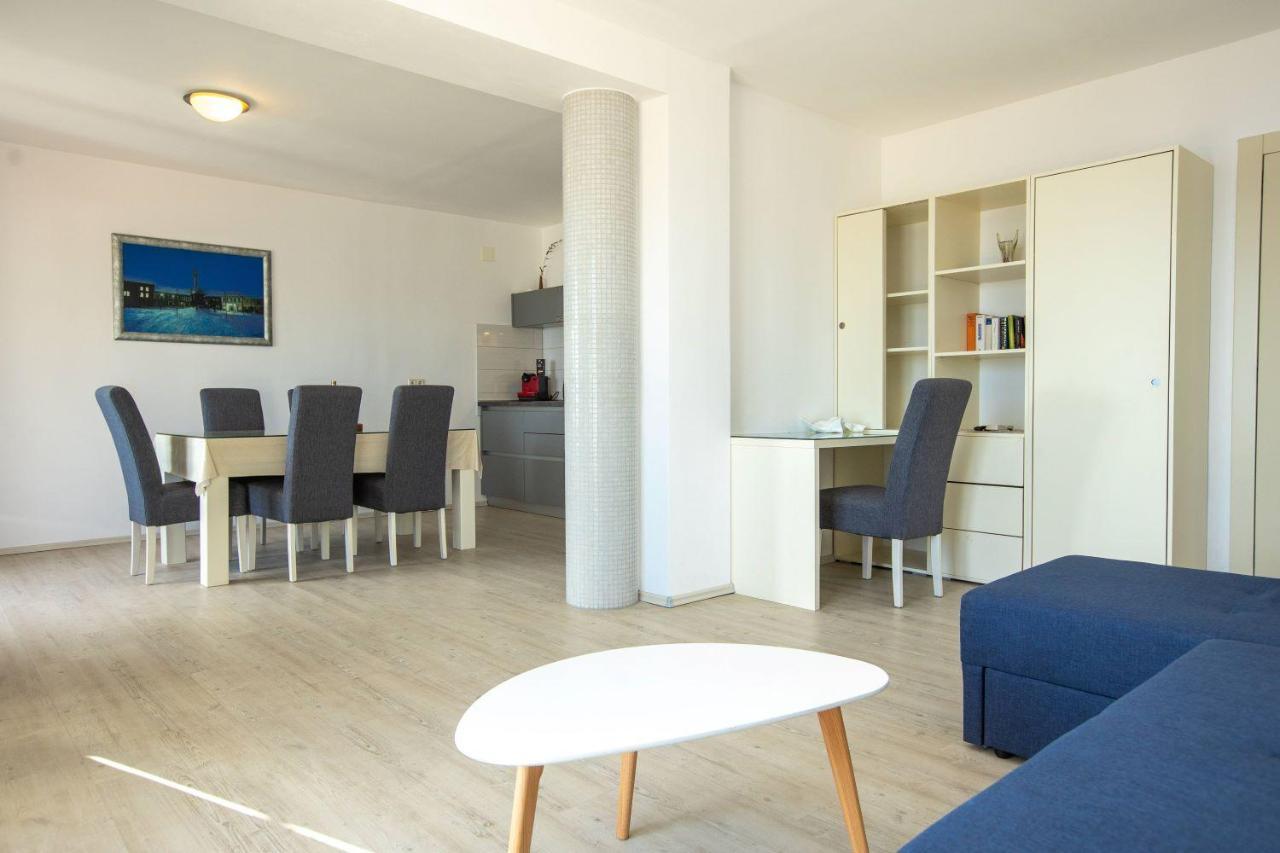 Apartments Mosor Omis Exterior photo